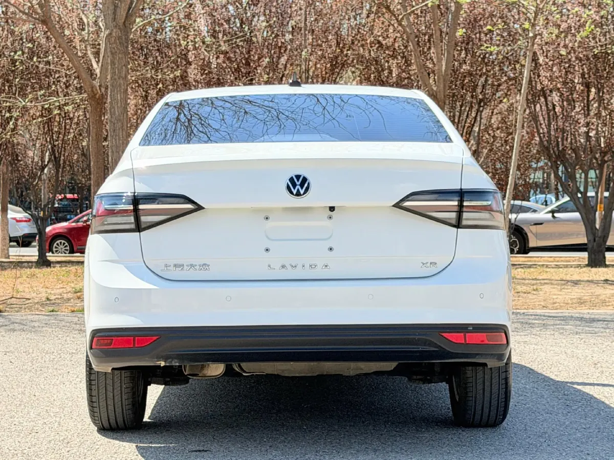 2023 Volkswagen Lavida 1.5L 110HP L4 6AT,autocango,china used car exporter,china ev exporter,chinese used car exporter,chinese used ev exporter
