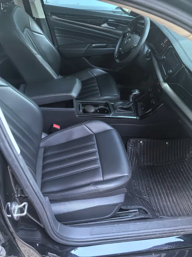 2019 Chevrolet Equinox 1.5T 180HP L4 6AT,autocango,china used car exporter,china ev exporter,chinese used car exporter,chinese used ev exporter