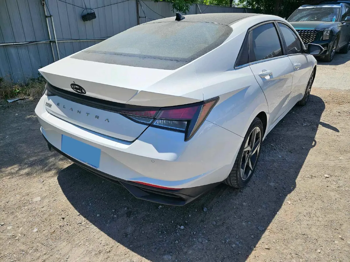 2021 Hyundai Elantra 1.5L 115HP L4 CVT,autocango,china used car exporter,china ev exporter,chinese used car exporter,chinese used ev exporter