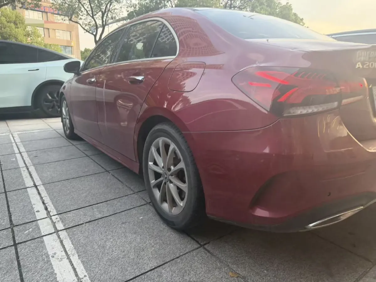 2021 Mercedes-Benz A Class 1.3T 163HP L4 7DCT,autocango,china used car exporter,china ev exporter,chinese used car exporter,chinese used ev exporter