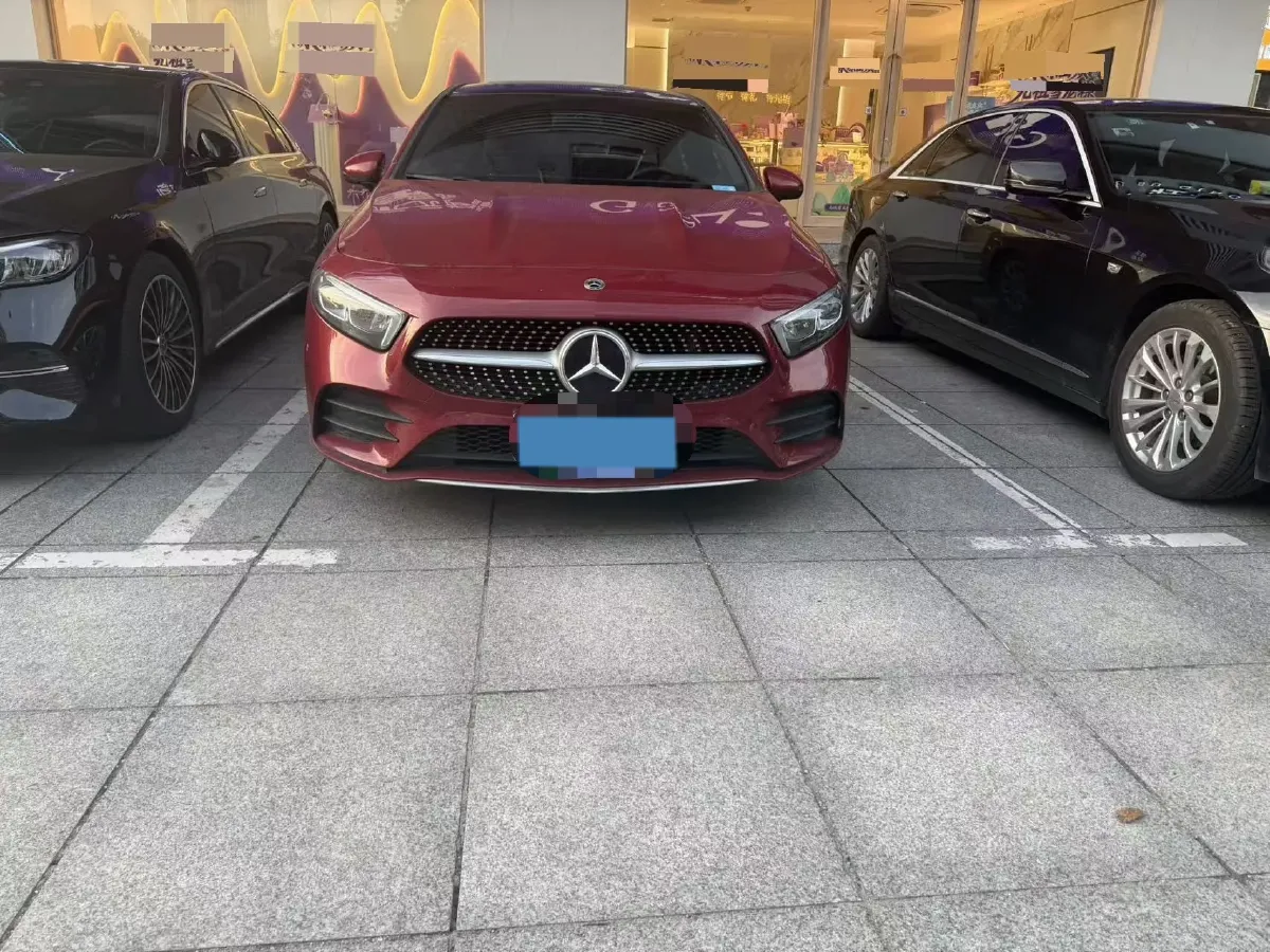 2021 Mercedes-Benz A Class 1.3T 163HP L4 7DCT,autocango,china used car exporter,china ev exporter,chinese used car exporter,chinese used ev exporter