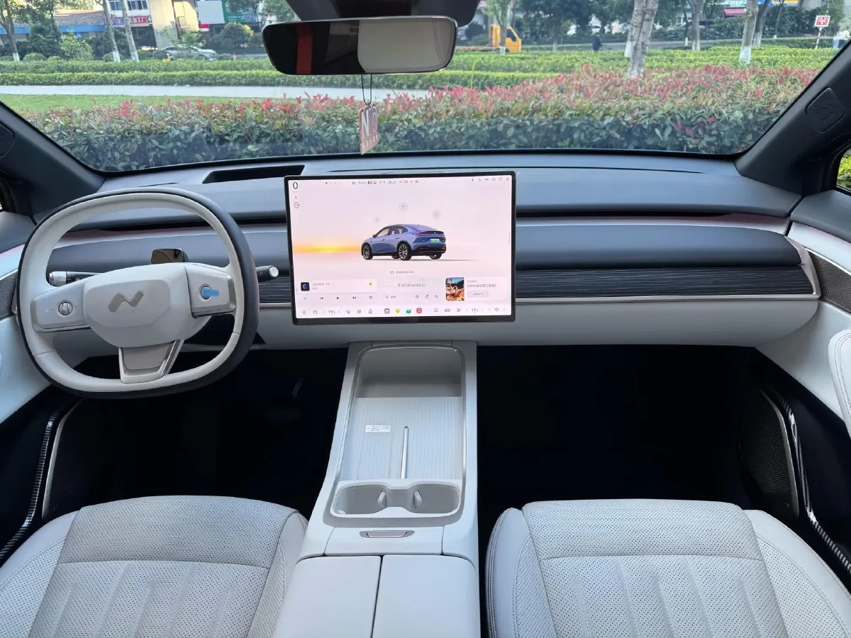 2024 ONVO L60 BEV 60KWH,autocango,china used car exporter,china ev exporter,chinese used car exporter,chinese used ev exporter