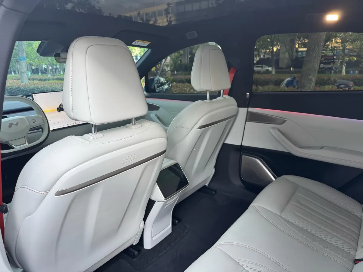 2024 ONVO L60 BEV 60KWH,autocango,china used car exporter,china ev exporter,chinese used car exporter,chinese used ev exporter