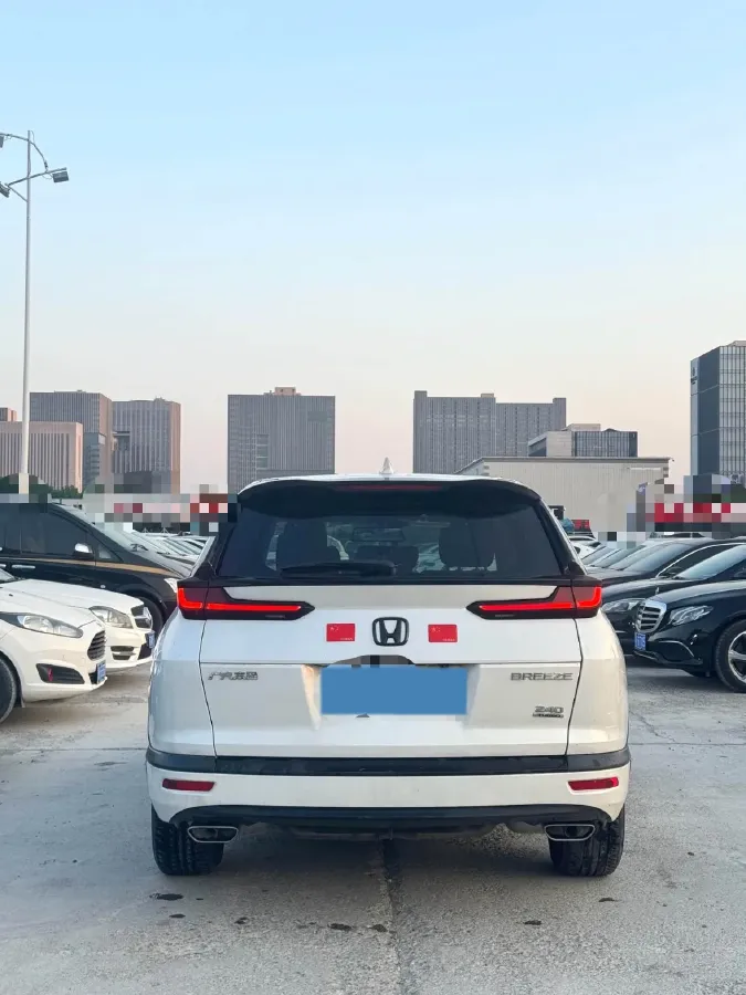 2021 Honda Breeze 1.5T 193HP L4 CVT,autocango,china used car exporter,china ev exporter,chinese used car exporter,chinese used ev exporter