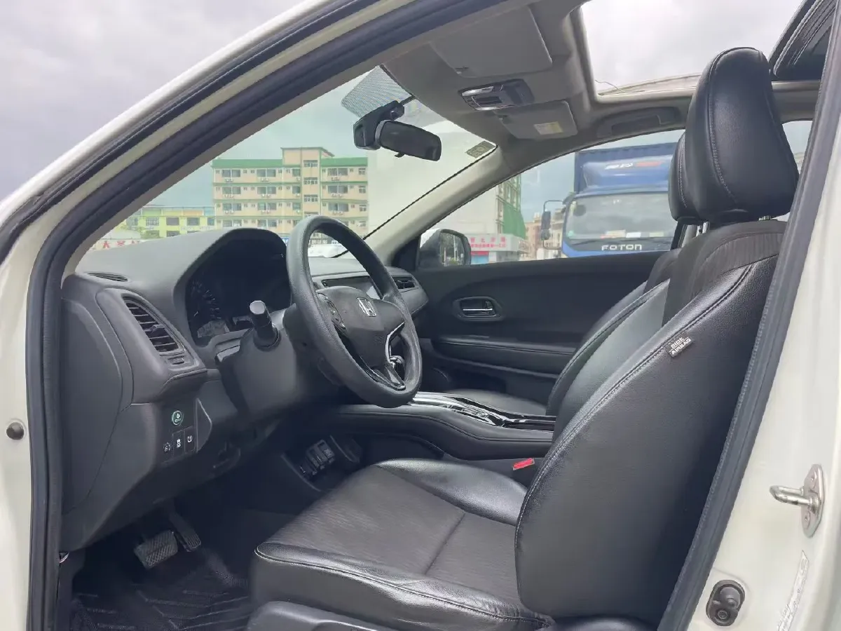 2022 Honda Vezel 1.5L 131HP L4 CVT,autocango,china used car exporter,china ev exporter,chinese used car exporter,chinese used ev exporter