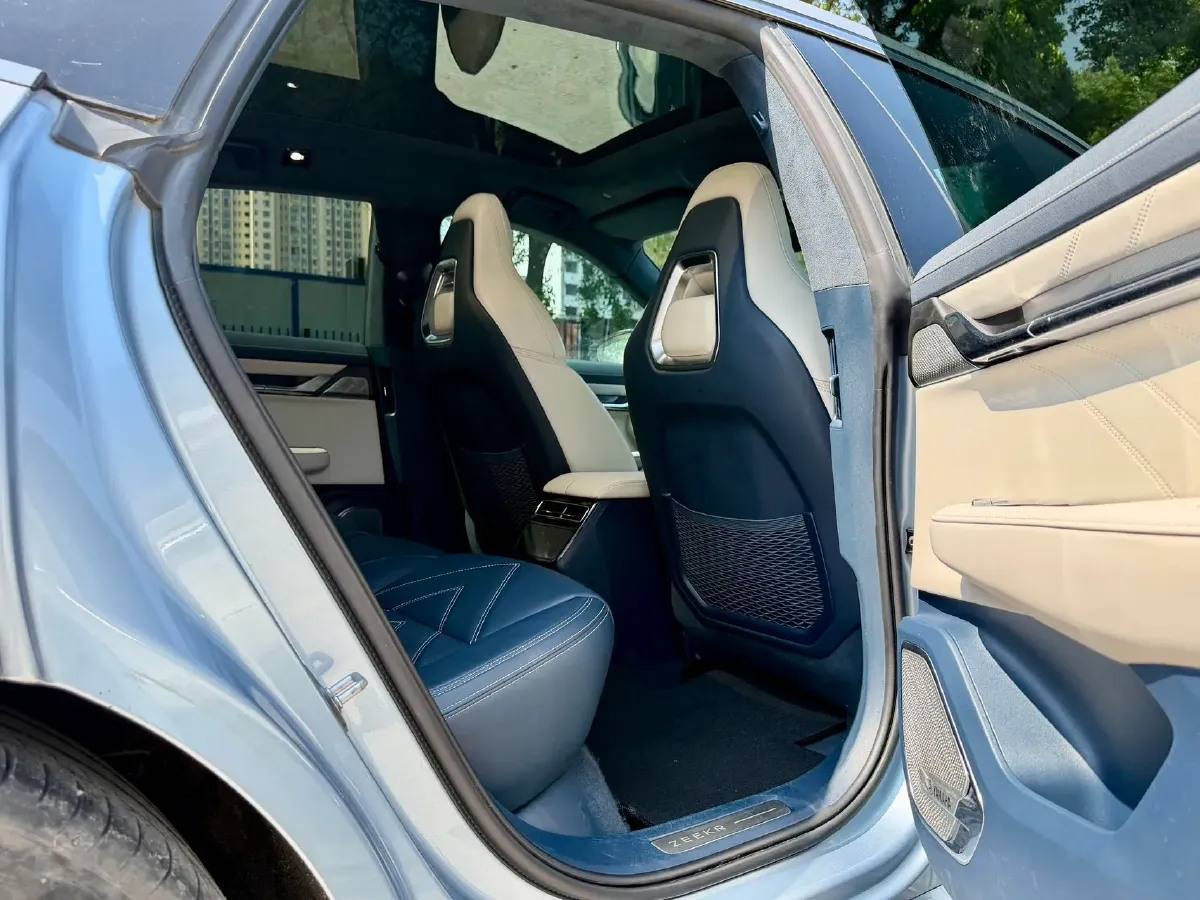 2022 Zeekr 001 BEV 86KWH,autocango,china used car exporter,china ev exporter,chinese used car exporter,chinese used ev exporter