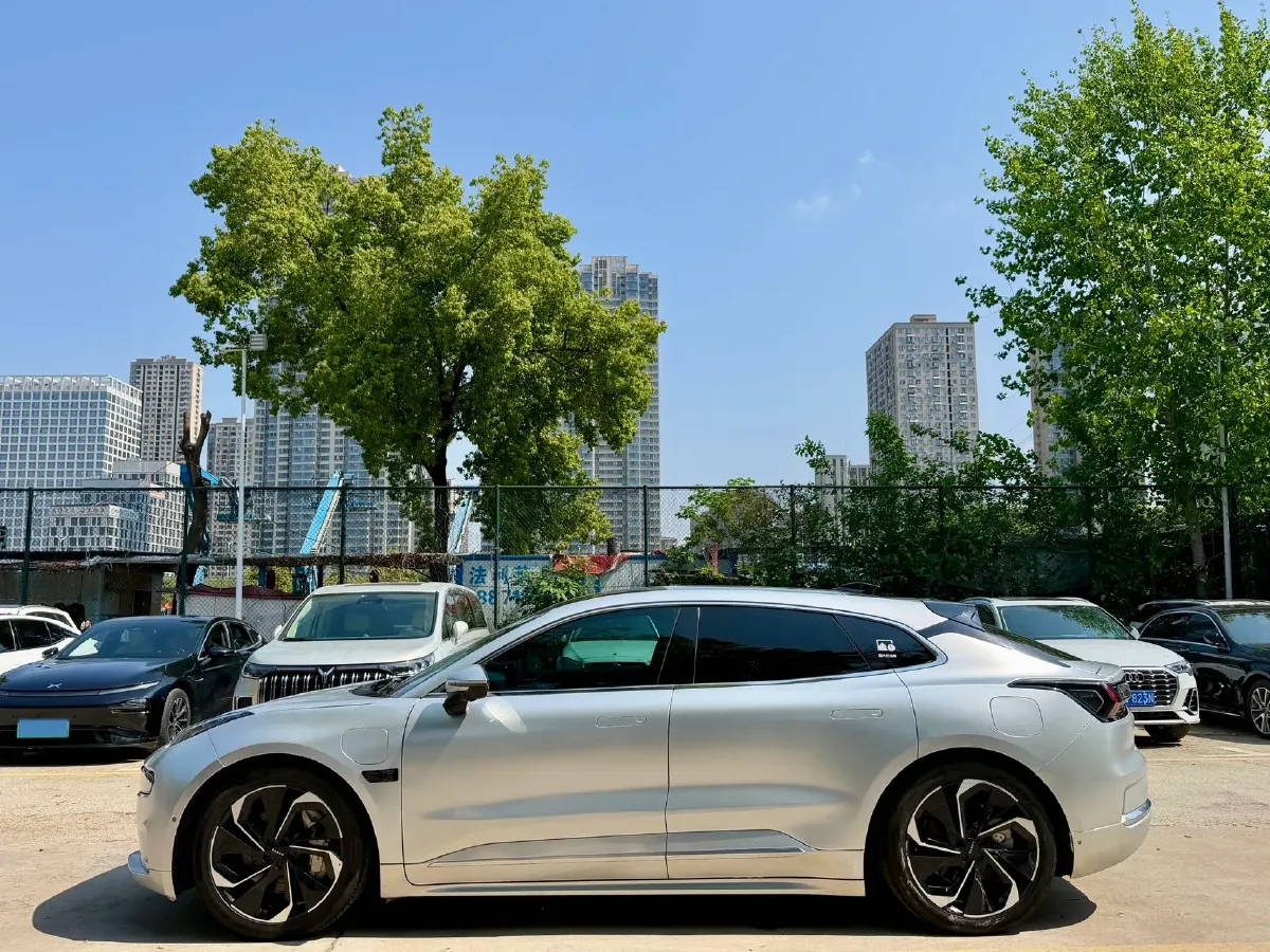 2022 Zeekr 001 BEV 86KWH,autocango,china used car exporter,china ev exporter,chinese used car exporter,chinese used ev exporter