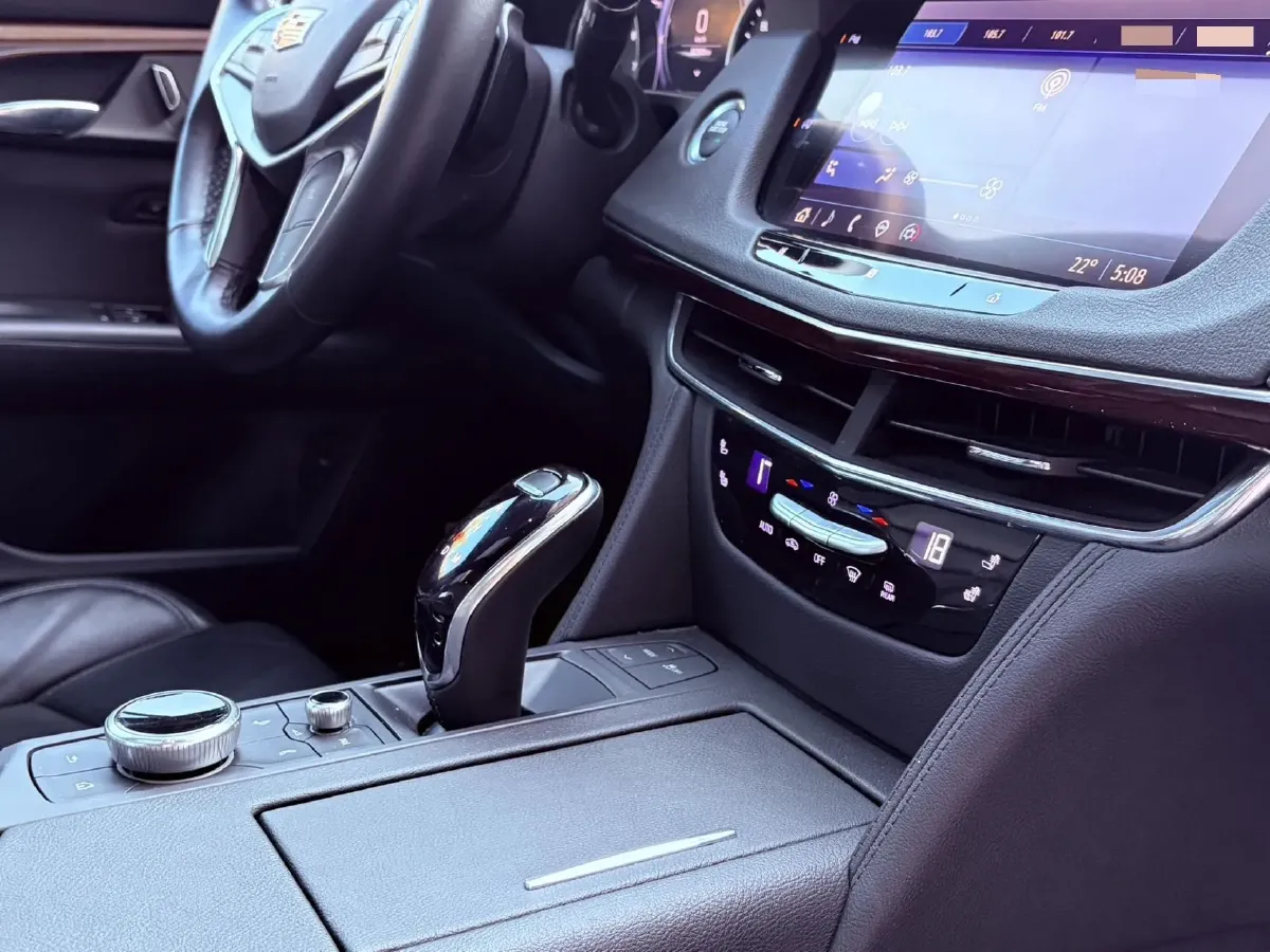 2021 Cadillac CT6 2.0T 237HP L4 10AT,autocango,china used car exporter,china ev exporter,chinese used car exporter,chinese used ev exporter