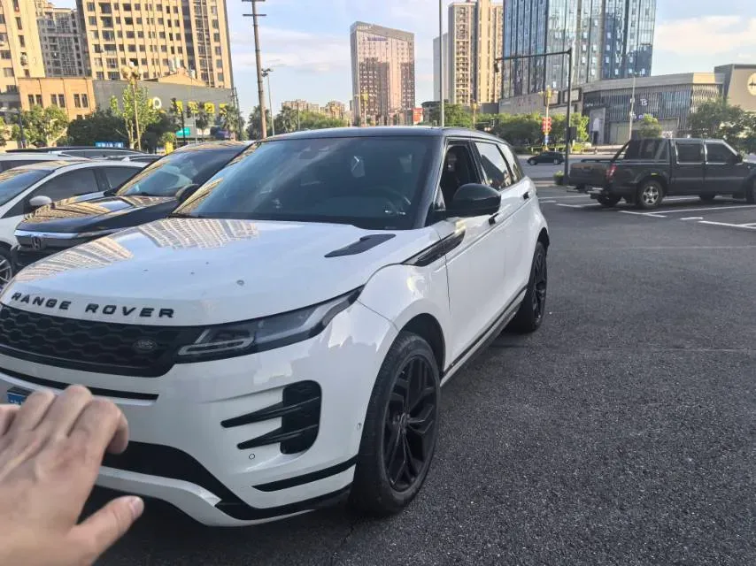 2020 Land Rover Range Rover Evoque 2.0T 249HP L4 9AT,autocango,china used car exporter,china ev exporter,chinese used car exporter,chinese used ev exporter