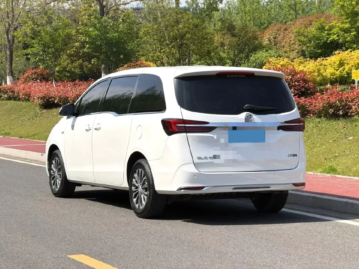 2020 Buick GL8 2.0T 237HP L4 9AT,autocango,china used car exporter,china ev exporter,chinese used car exporter,chinese used ev exporter