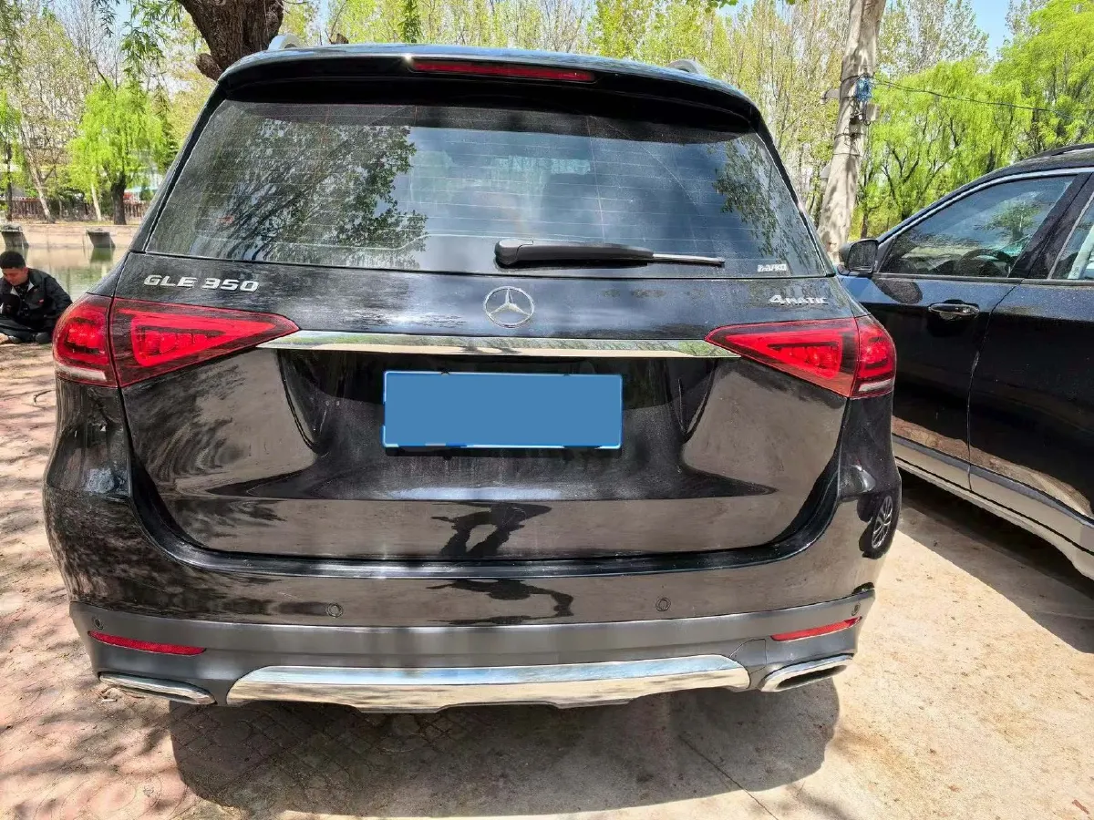 2021 Mercedes-Benz GLE Class 2.0T 258HP L4 9AT,autocango,china used car exporter,china ev exporter,chinese used car exporter,chinese used ev exporter