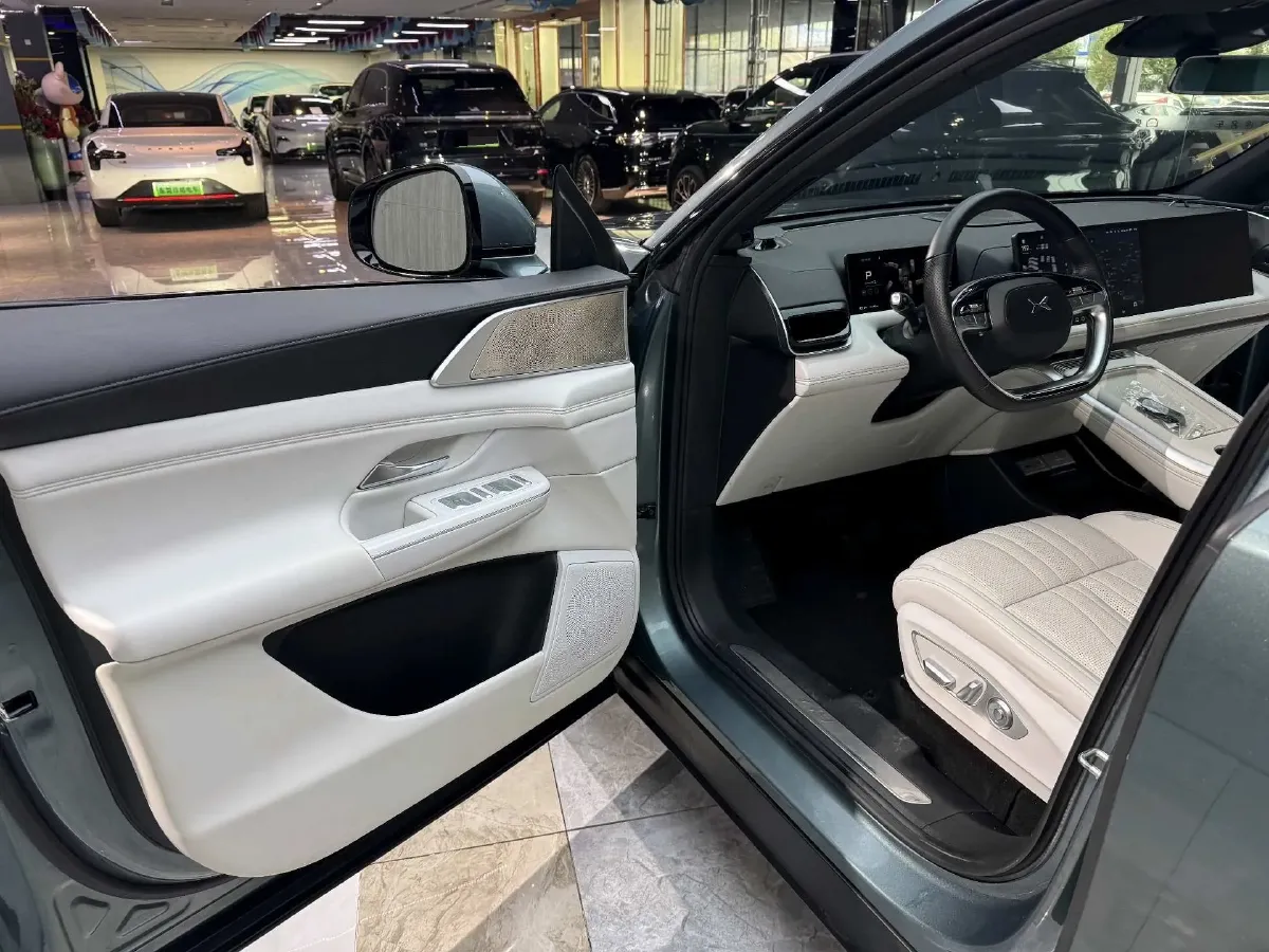 2024 Xpeng G9 BEV 98KWH,autocango,china used car exporter,china ev exporter,chinese used car exporter,chinese used ev exporter