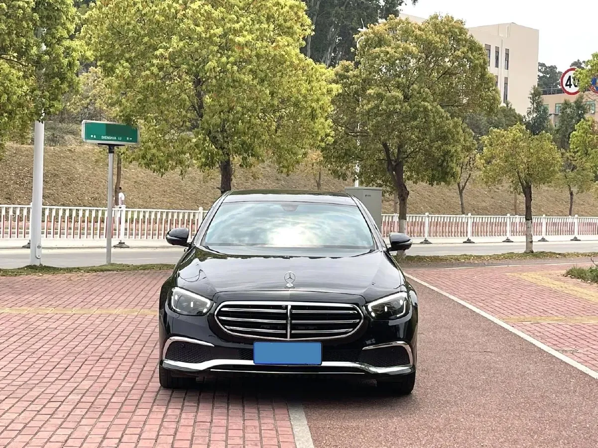 2023 Mercedes-Benz E Class 2.0T 258HP L4 9AT,autocango,china used car exporter,china ev exporter,chinese used car exporter,chinese used ev exporter