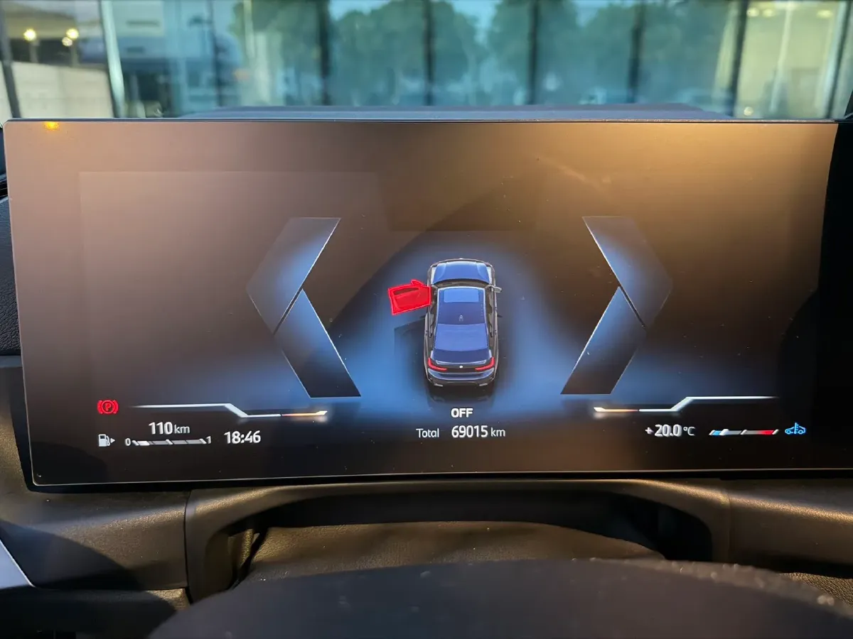 2023 BMW 3 Series 2.0T 245HP L4 8AT,autocango,china used car exporter,china ev exporter,chinese used car exporter,chinese used ev exporter