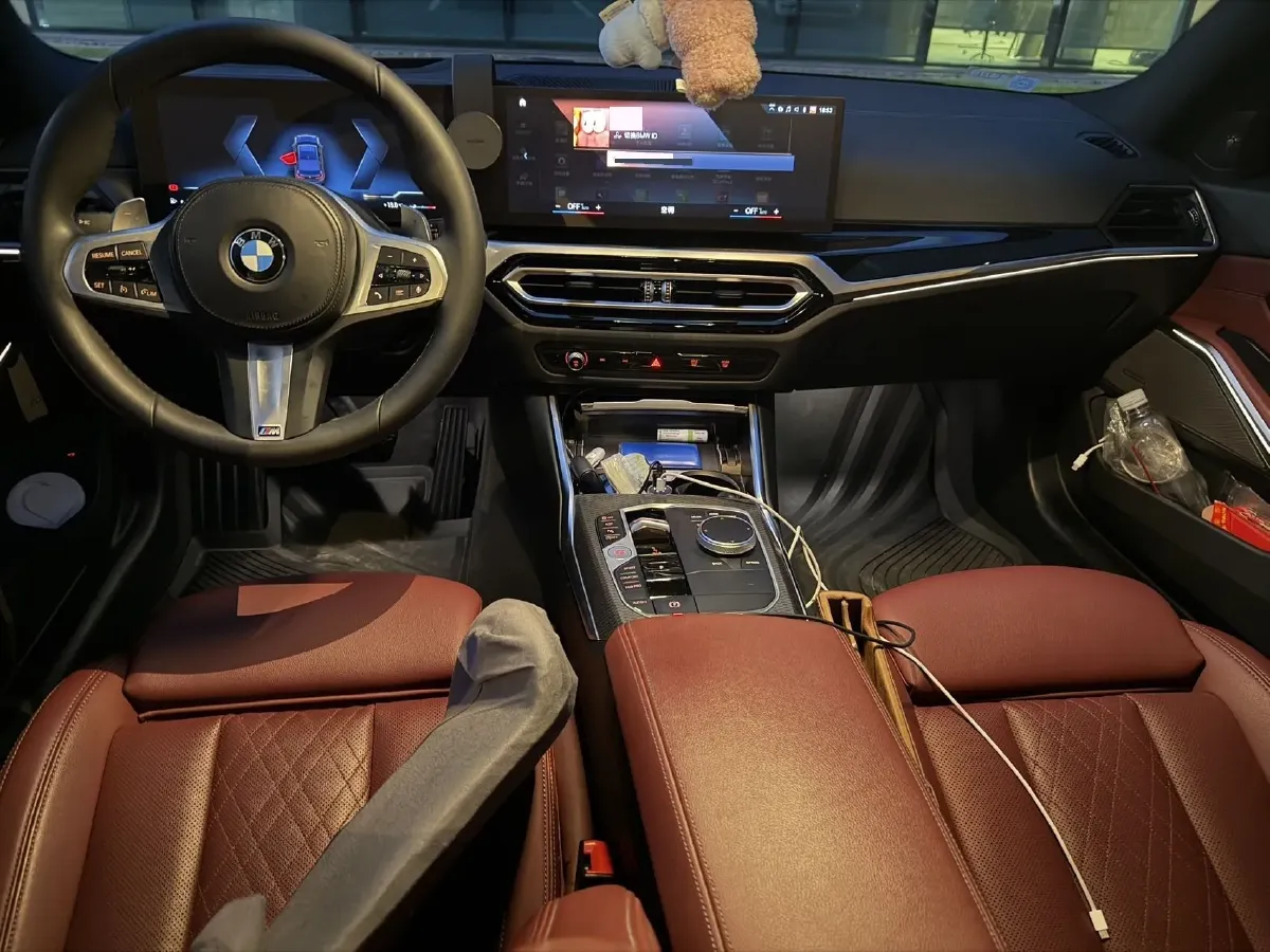 2023 BMW 3 Series 2.0T 245HP L4 8AT,autocango,china used car exporter,china ev exporter,chinese used car exporter,chinese used ev exporter