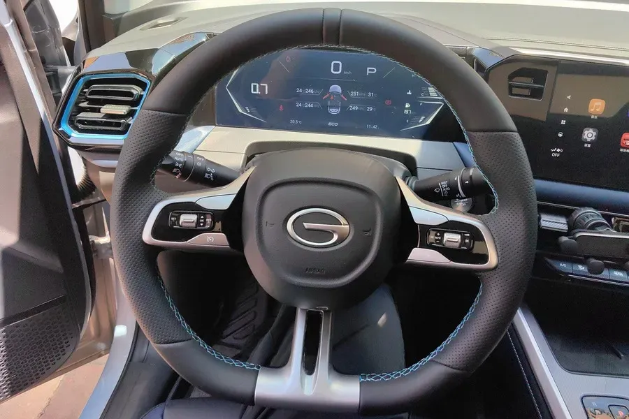 2023 GAC Trumpchi GS3 1.5T 177HP L4 7DCT,autocango,china used car exporter,china ev exporter,chinese used car exporter,chinese used ev exporter