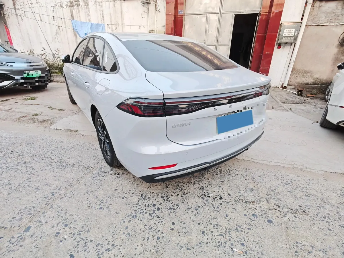 2025 Geely Galaxy A7 1.5L 112HP L4 1DHT PHEV,autocango,china used car exporter,china ev exporter,chinese used car exporter,chinese used ev exporter