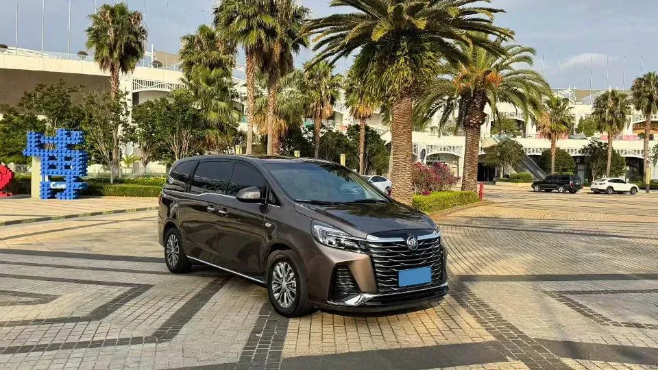 2023 Buick GL8 2.0T 237HP L4 9AT,autocango,china used car exporter,china ev exporter,chinese used car exporter,chinese used ev exporter