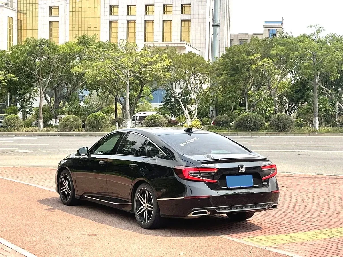 2022 Honda Accord 1.5T 194HP L4 CVT,autocango,china used car exporter,china ev exporter,chinese used car exporter,chinese used ev exporter