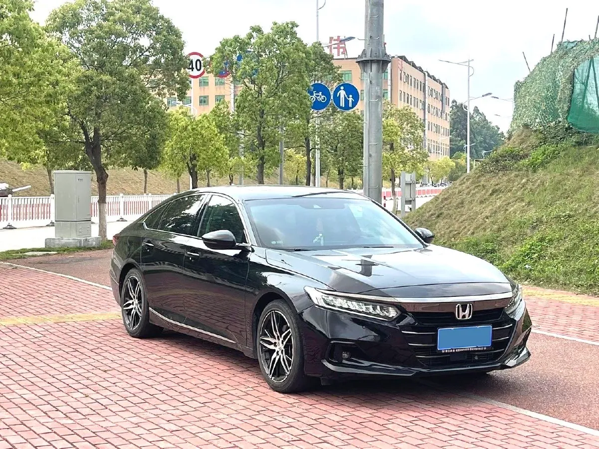2022 Honda Accord 1.5T 194HP L4 CVT,autocango,china used car exporter,china ev exporter,chinese used car exporter,chinese used ev exporter