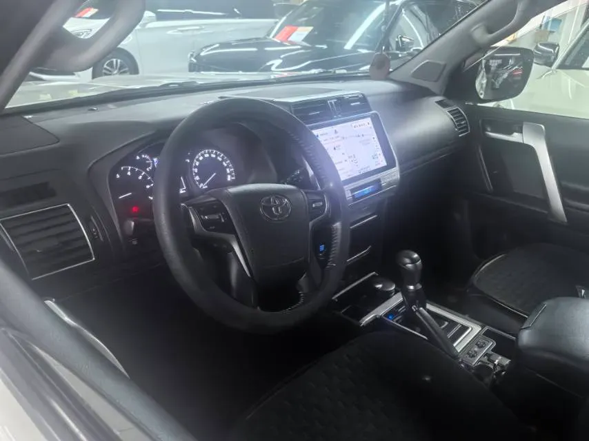 2019 Toyota Land Cruiser Prado 3.5L 280HP V6 6AT,autocango,china used car exporter,china ev exporter,chinese used car exporter,chinese used ev exporter