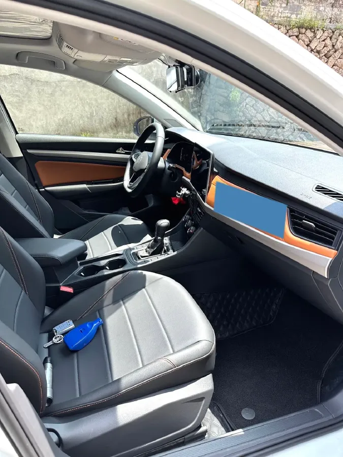 2023 Volkswagen Bora 1.2T 116HP L4 7DCT,autocango,china used car exporter,china ev exporter,chinese used car exporter,chinese used ev exporter