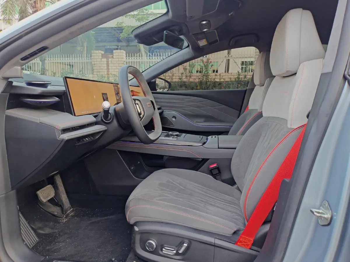 2025 Dongfeng PaLaSuo 2.0T 228HP L4 8AT,autocango,china used car exporter,china ev exporter,chinese used car exporter,chinese used ev exporter