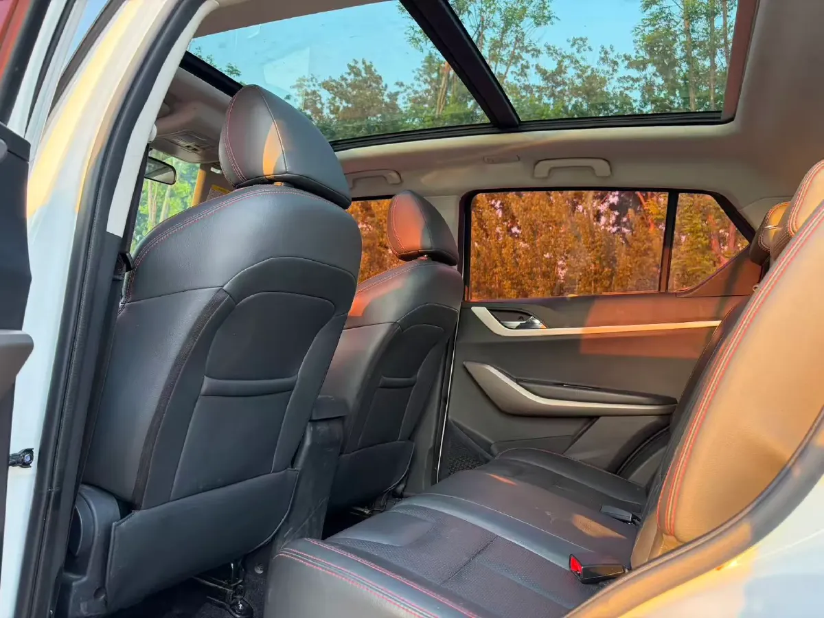 2018 HaiMa S5 Young Edition 1.6L 122HP L4 CVT,autocango,china used car exporter,china ev exporter,chinese used car exporter,chinese used ev exporter