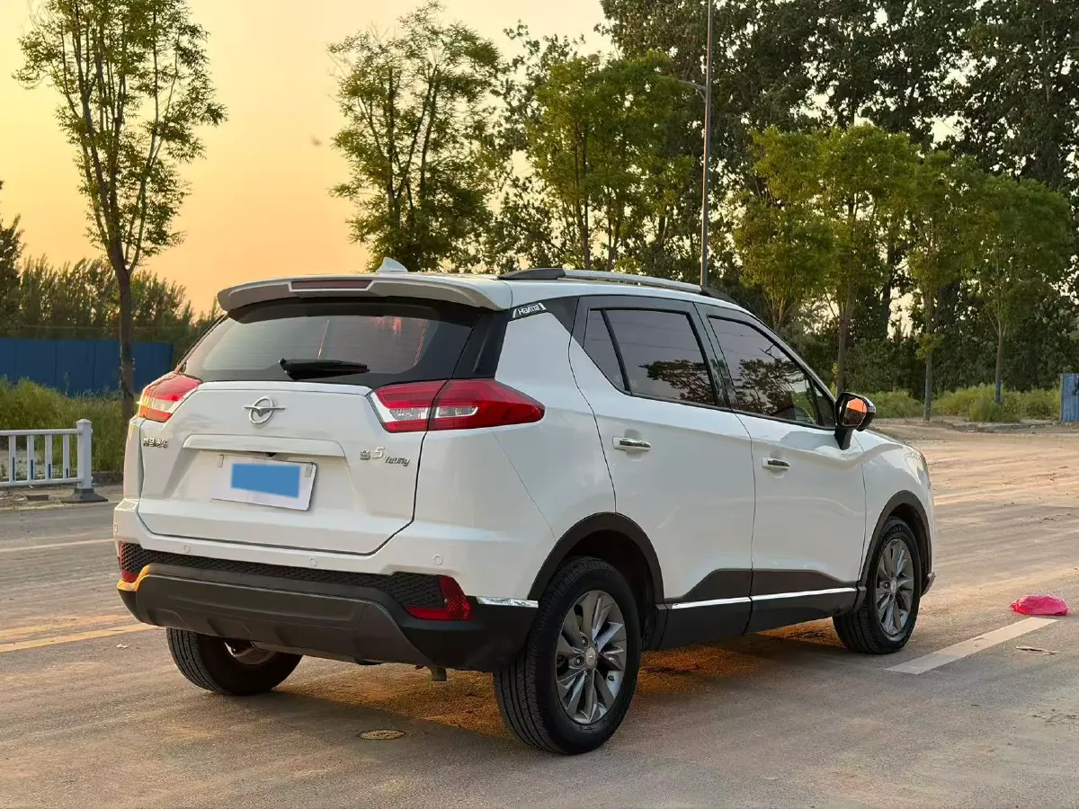 2018 HaiMa S5 Young Edition 1.6L 122HP L4 CVT,autocango,china used car exporter,china ev exporter,chinese used car exporter,chinese used ev exporter