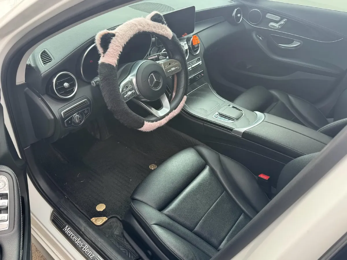 2021 Mercedes-Benz C Class 1.5T 184HP L4 9AT,autocango,china used car exporter,china ev exporter,chinese used car exporter,chinese used ev exporter