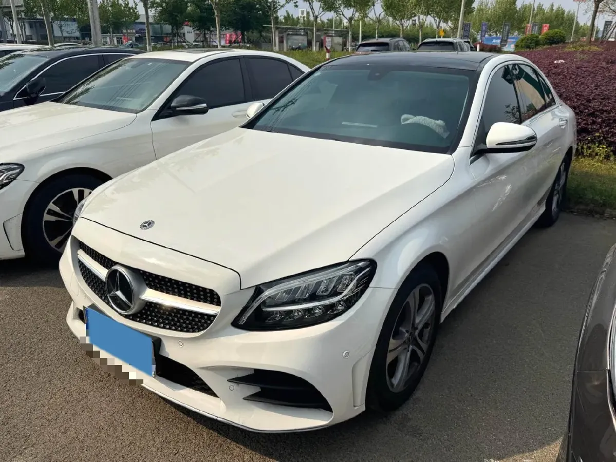 2021 Mercedes-Benz C Class 1.5T 184HP L4 9AT,autocango,china used car exporter,china ev exporter,chinese used car exporter,chinese used ev exporter