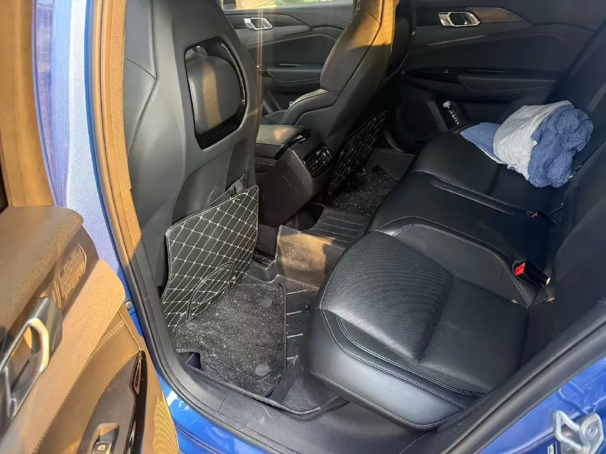 2022 LYNK&CO 03 2.0T 190HP L4 7DCT,autocango,china used car exporter,china ev exporter,chinese used car exporter,chinese used ev exporter