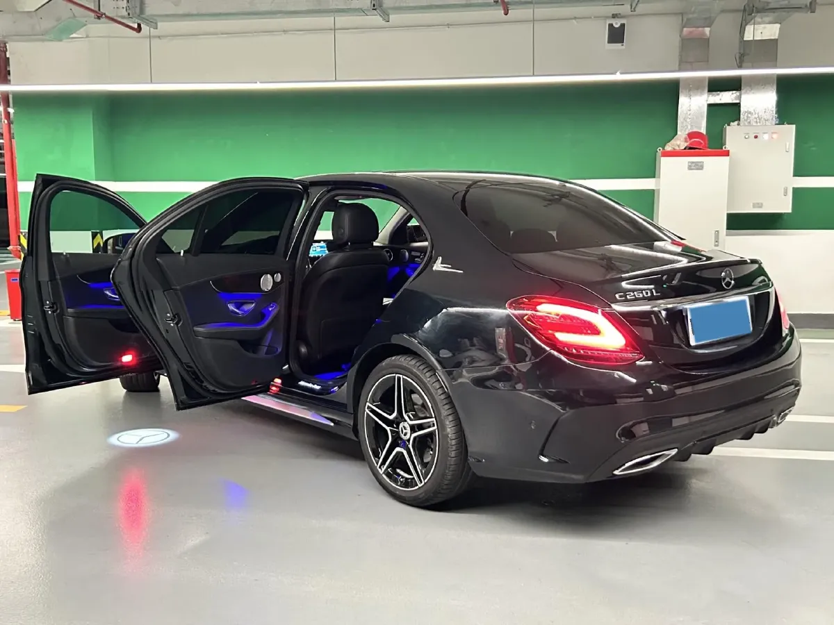 2021 Mercedes-Benz C Class 1.5T 184HP L4 9AT,autocango,china used car exporter,china ev exporter,chinese used car exporter,chinese used ev exporter