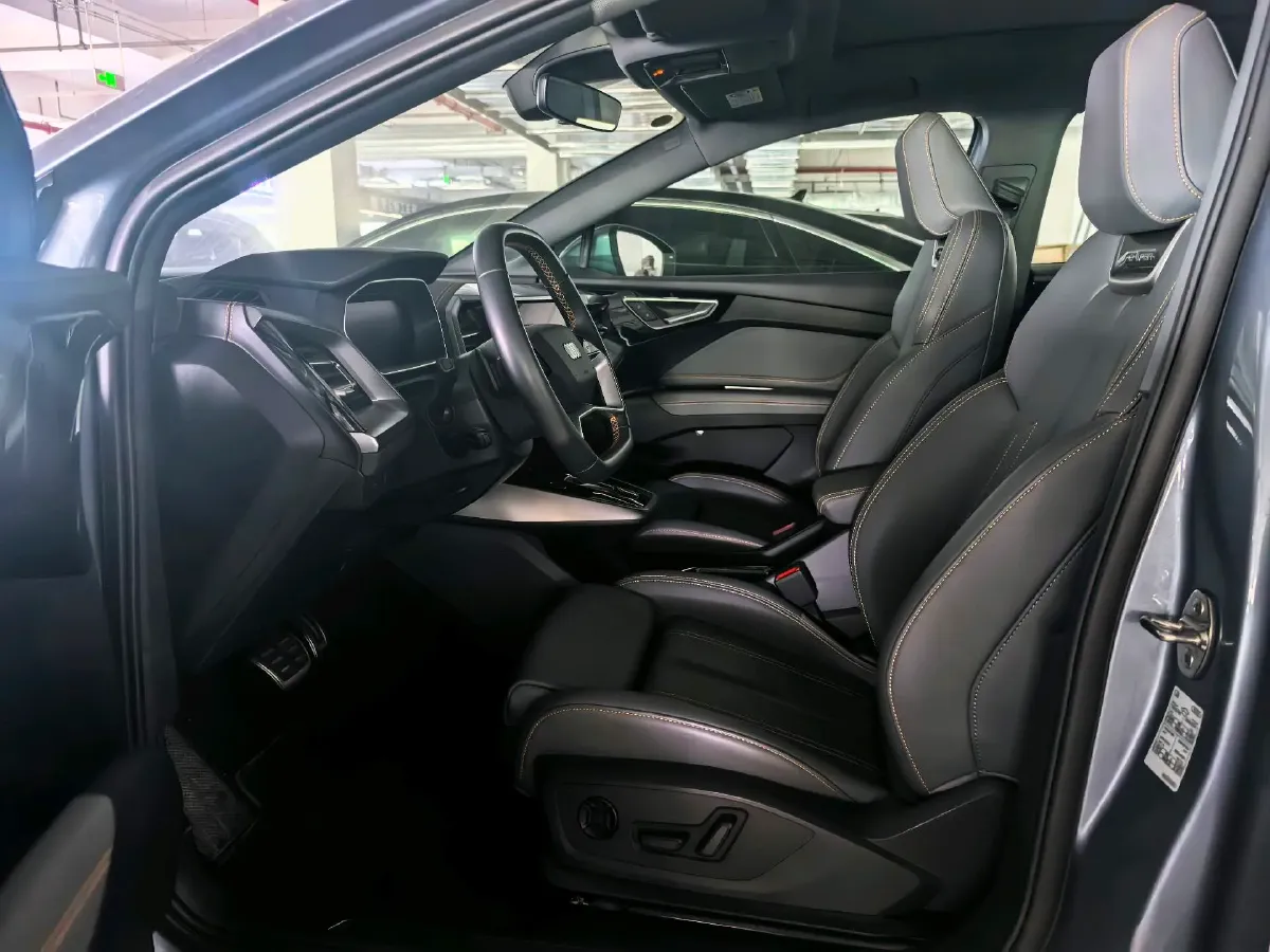 2024 Audi Q4 e-tron BEV 84.8KWH,autocango,china used car exporter,china ev exporter,chinese used car exporter,chinese used ev exporter