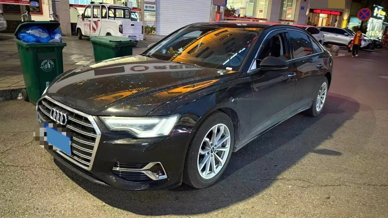 2023 Audi A6L 2.0T 190HP L4 7DCT,autocango,china used car exporter,china ev exporter,chinese used car exporter,chinese used ev exporter