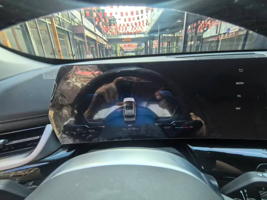 2024 BMW X1 2.0T 204HP L4 7DCT,autocango,china used car exporter,china ev exporter,chinese used car exporter,chinese used ev exporter