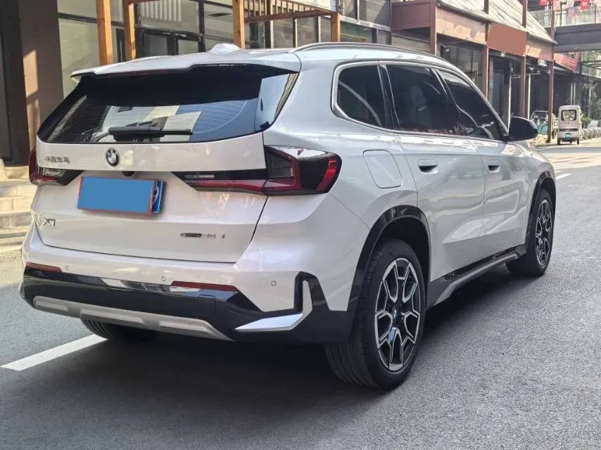 2024 BMW X1 2.0T 204HP L4 7DCT,autocango,china used car exporter,china ev exporter,chinese used car exporter,chinese used ev exporter