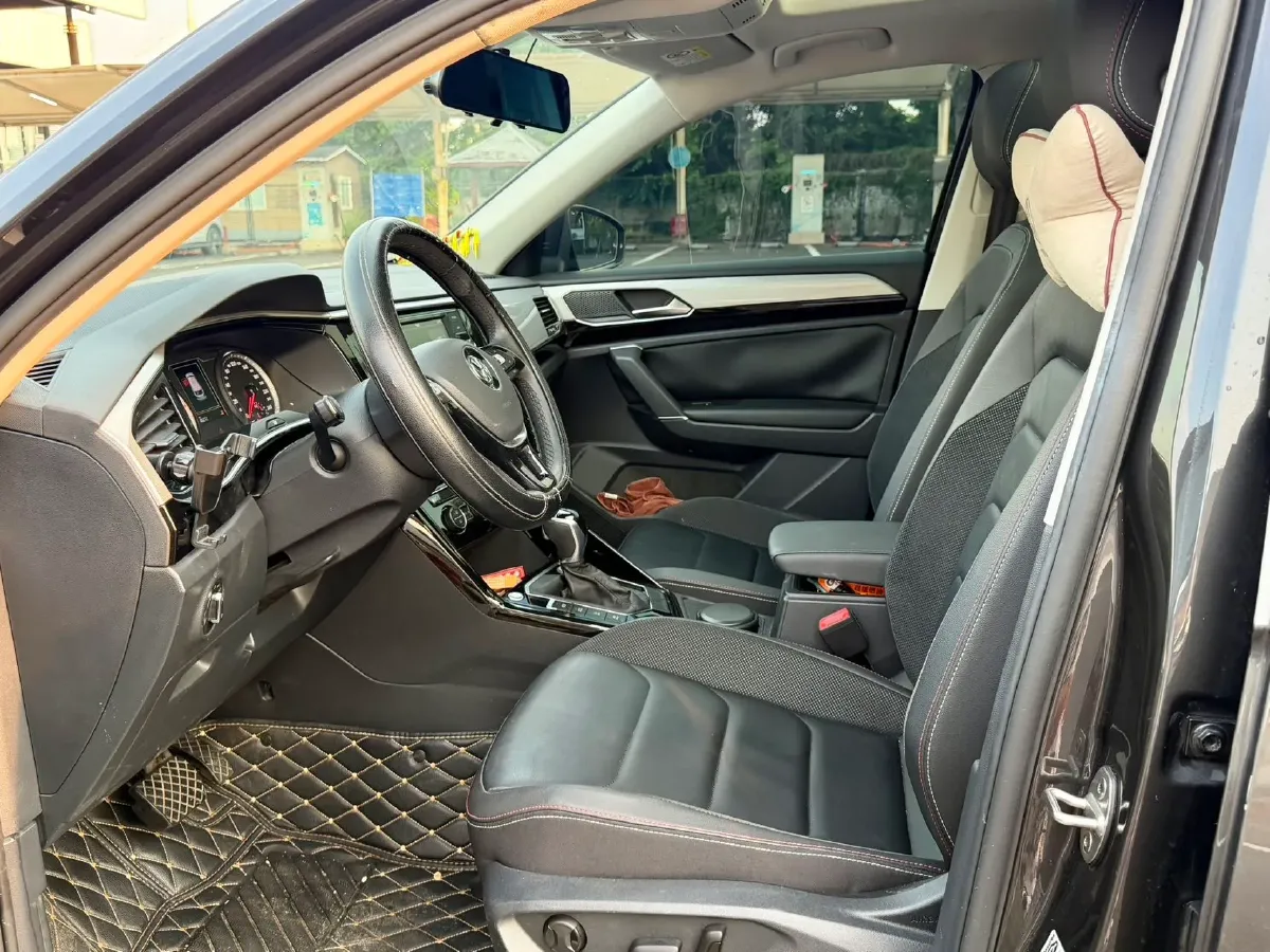 2019 Renault Koleos 2.0L 154HP L4 CVT,autocango,china used car exporter,china ev exporter,chinese used car exporter,chinese used ev exporter
