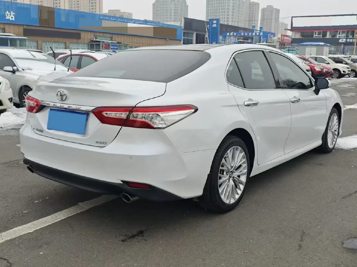 2019 Toyota Camry 2.5L 209HP L4 8AT,autocango,china used car exporter,china ev exporter,chinese used car exporter,chinese used ev exporter
