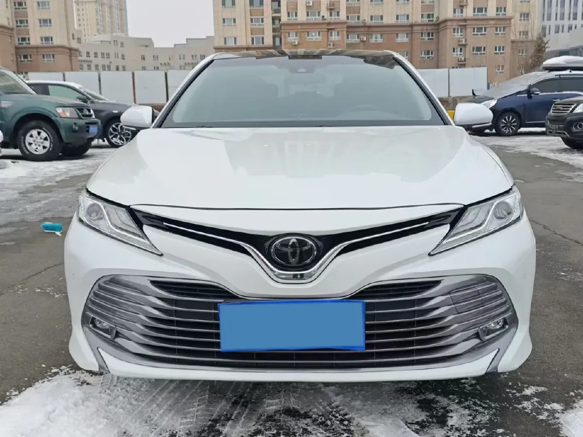 2019 Toyota Camry 2.5L 209HP L4 8AT,autocango,china used car exporter,china ev exporter,chinese used car exporter,chinese used ev exporter