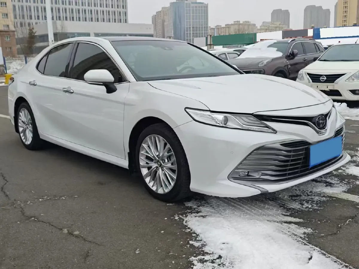 2019 Toyota Camry 2.5L 209HP L4 8AT,autocango,china used car exporter,china ev exporter,chinese used car exporter,chinese used ev exporter
