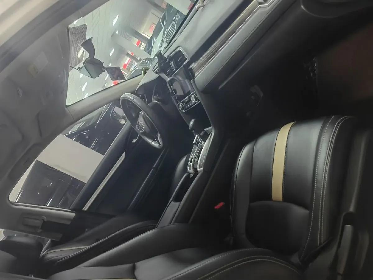 2019 Honda Civic 1.5T 177HP L4 CVT,autocango,china used car exporter,china ev exporter,chinese used car exporter,chinese used ev exporter