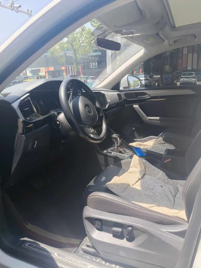 2020 Volkswagen Tayron 2.0T 186HP L4 7DCT,autocango,china used car exporter,china ev exporter,chinese used car exporter,chinese used ev exporter