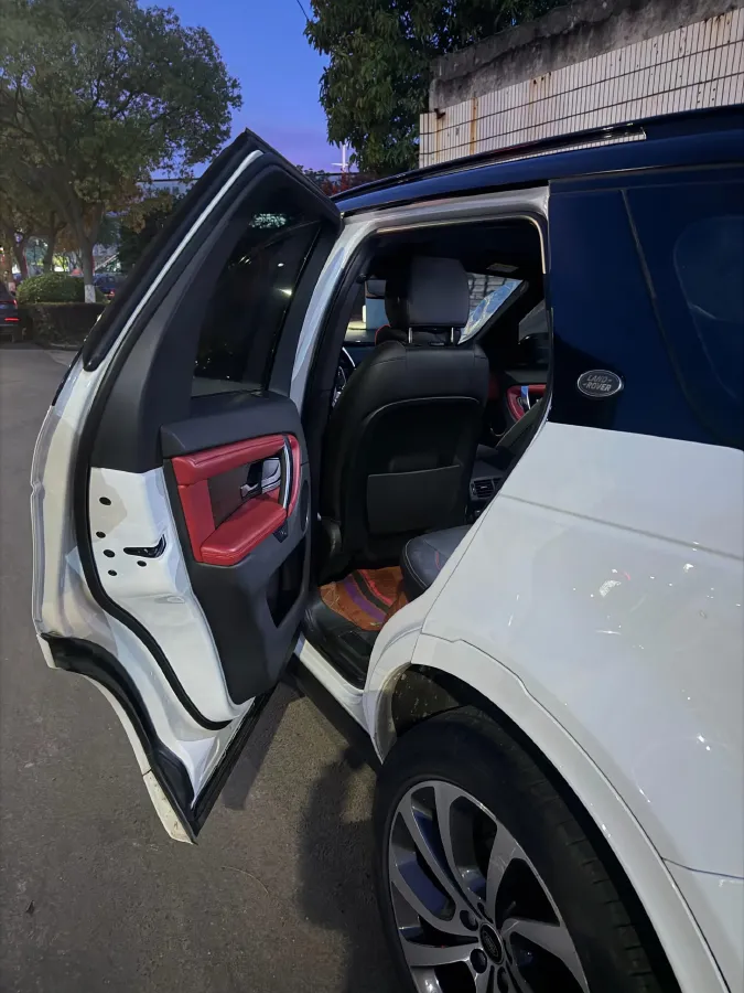 2020 Land Rover Discovery Sport 2.0T 249HP L4 9AT,autocango,china used car exporter,china ev exporter,chinese used car exporter,chinese used ev exporter