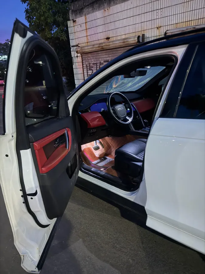 2020 Land Rover Discovery Sport 2.0T 249HP L4 9AT,autocango,china used car exporter,china ev exporter,chinese used car exporter,chinese used ev exporter