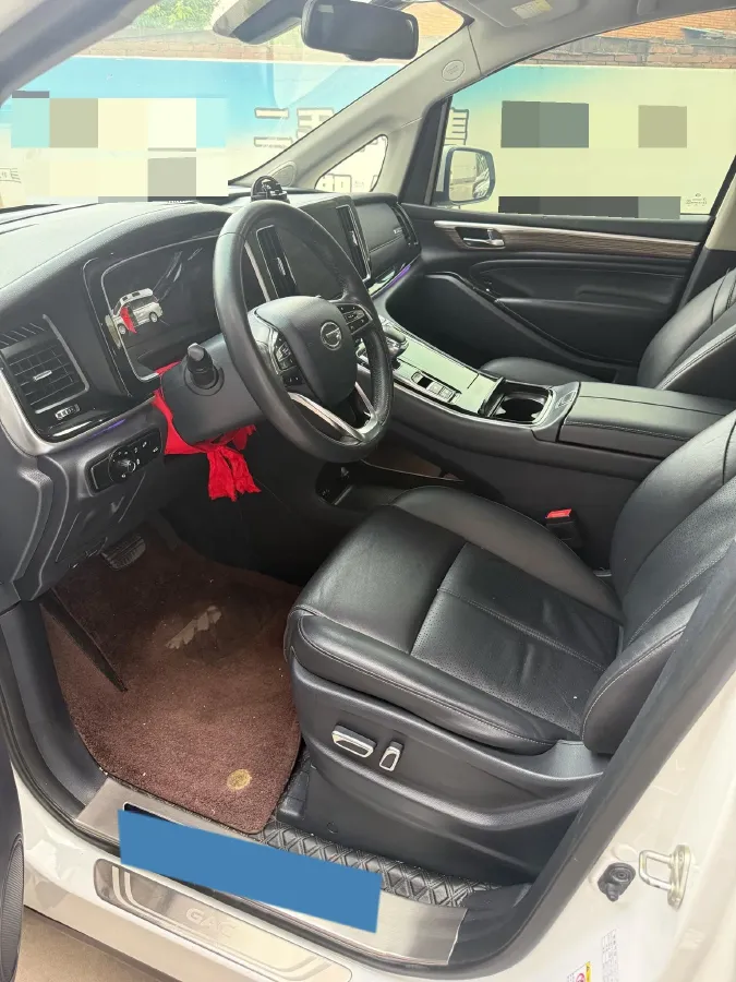 2021 GAC Trumpchi M8 2.0T 252HP L4 8AT,autocango,china used car exporter,china ev exporter,chinese used car exporter,chinese used ev exporter