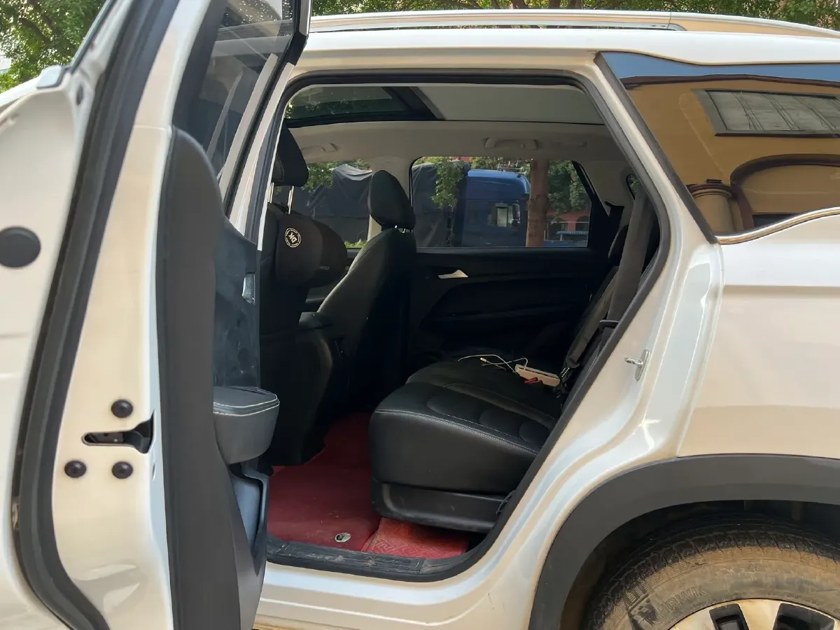 2020 HanTeng X5 1.5T 156HP L4 6AT,autocango,china used car exporter,china ev exporter,chinese used car exporter,chinese used ev exporter