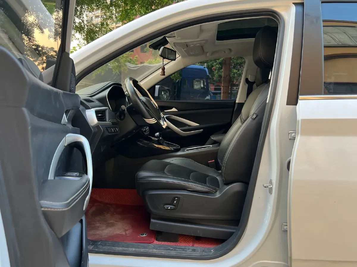 2020 HanTeng X5 1.5T 156HP L4 6AT,autocango,china used car exporter,china ev exporter,chinese used car exporter,chinese used ev exporter