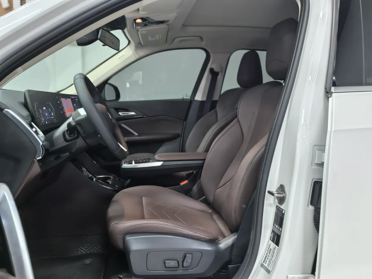 2023 BMW X1 1.5T 156HP L3 7DCT,autocango,china used car exporter,china ev exporter,chinese used car exporter,chinese used ev exporter