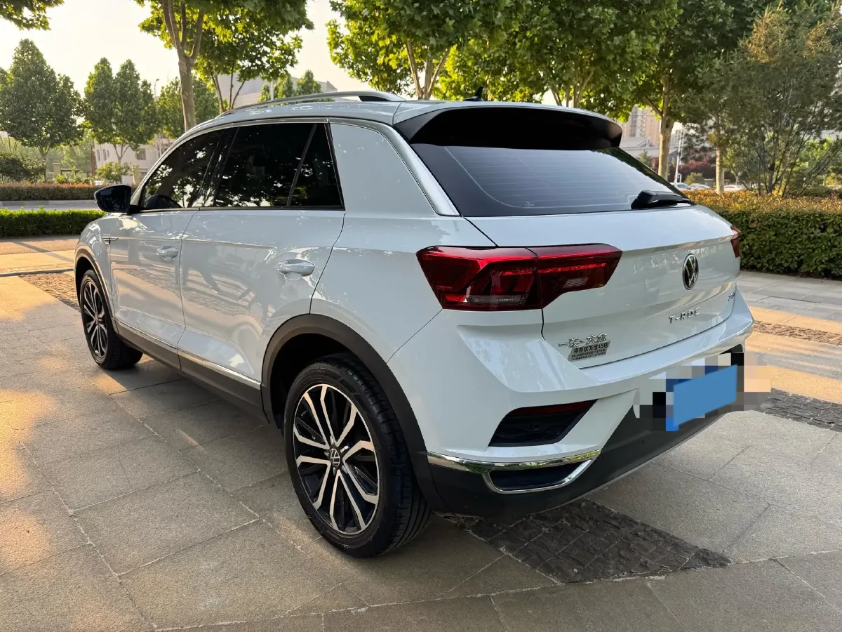 2022 Volkswagen T-Roc 1.4T 150HP L4 7DCT,autocango,china used car exporter,china ev exporter,chinese used car exporter,chinese used ev exporter